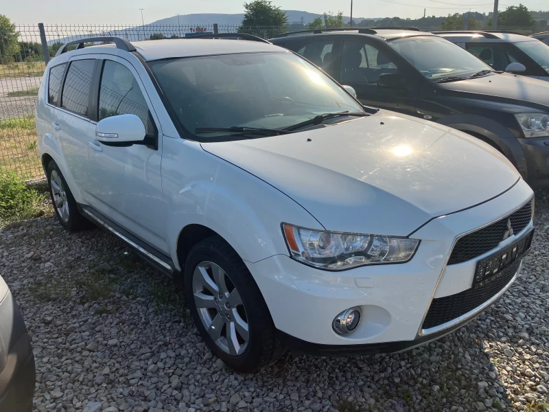 Mitsubishi Outlander 2.2 D-ID 4X4, снимка 4 - Автомобили и джипове - 49763882