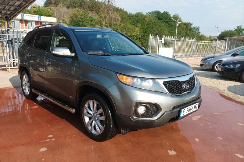 Kia Sorento 2.2 CRDI -4X4/AVTOMAT -ЛИЗИНГ , снимка 2 - Автомобили и джипове - 51023974