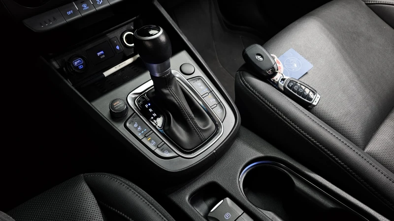 Hyundai Kona 2.0 2WD INSPIRATION autogeorge.com, снимка 8 - Автомобили и джипове - 52391580