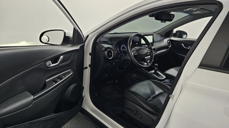 Hyundai Kona 2.0 2WD INSPIRATION autogeorge.com, снимка 9 - Автомобили и джипове - 52391580