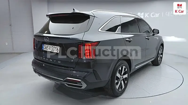 Kia Sorento 4x4| 7МЕСТА| КАМЕРА| DIST| ОБДУХ| ВКЛ.ТЕХНОТЕСТ, снимка 2 - Автомобили и джипове - 55047514