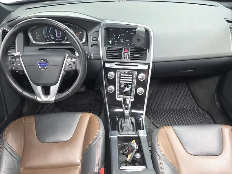 Volvo XC60 D5 Awd 1St Generation | Mobile.bg � ����������� 7