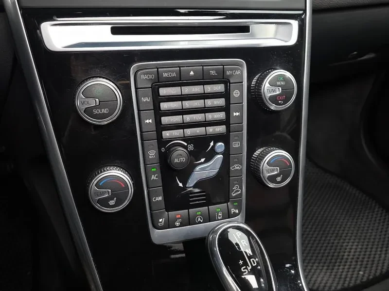 Volvo XC60 D5 Awd 1St Generation | Mobile.bg � ����������� 16