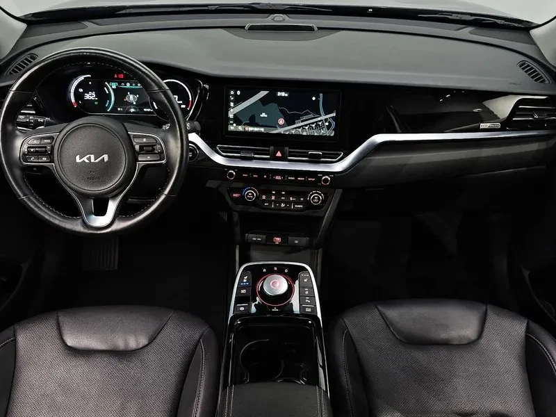 Kia Niro Plus Air, снимка 7 - Автомобили и джипове - 56286467