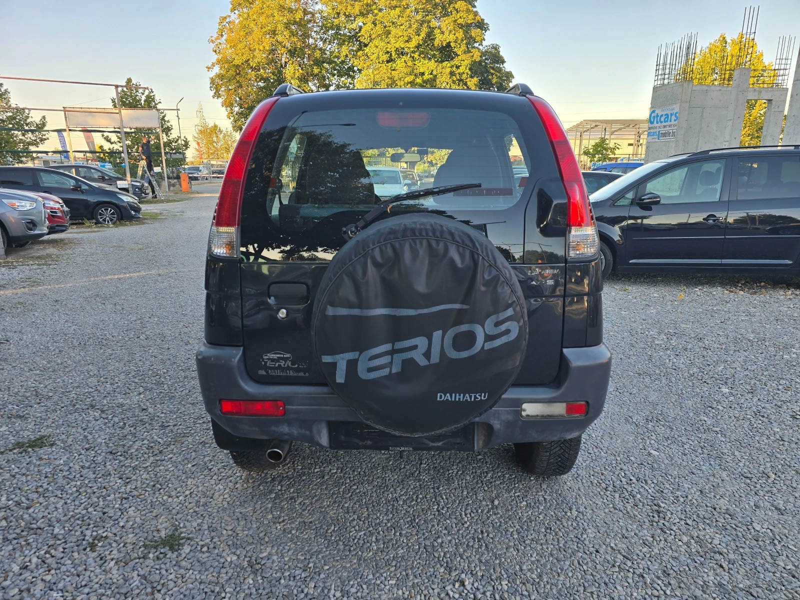 Daihatsu Terios 1.3benz.4x4klima, снимка 6 - Автомобили и джипове - 43380170