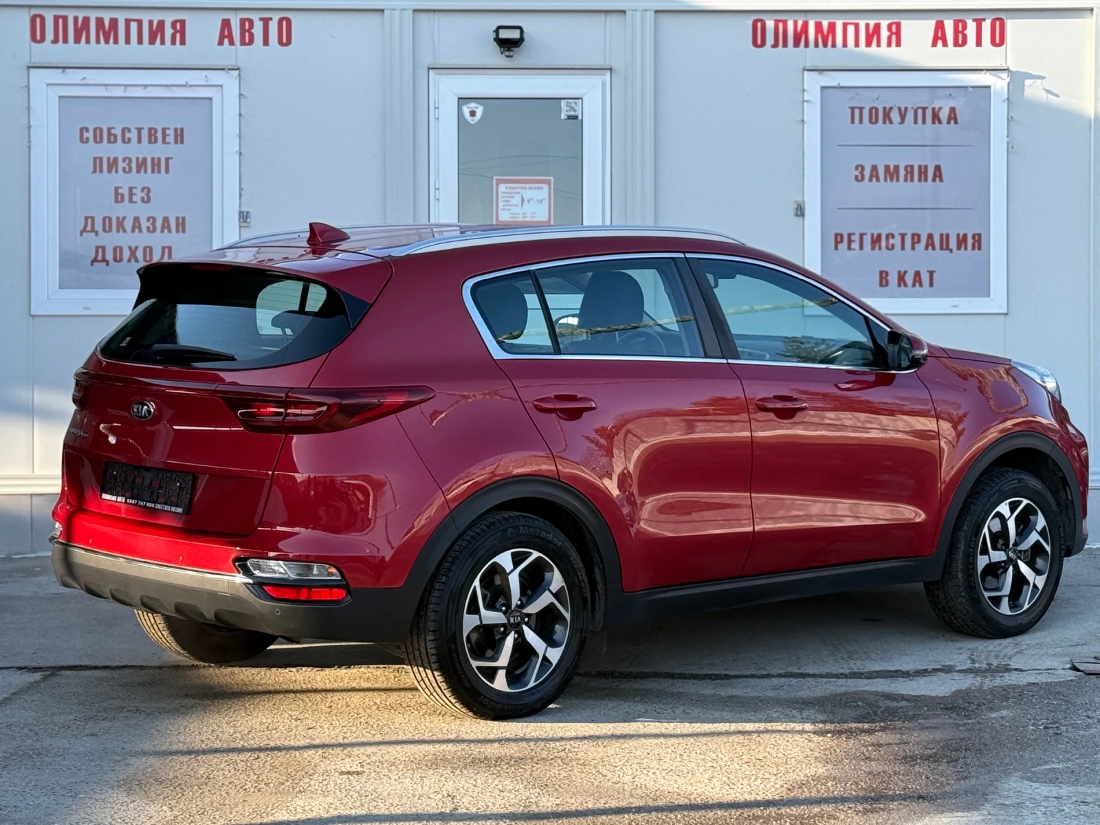 Kia Sportage 1.6 CRDI 136ps. СОБСТВЕН ЛИЗИНГ / БАРТЕР - изображение 4