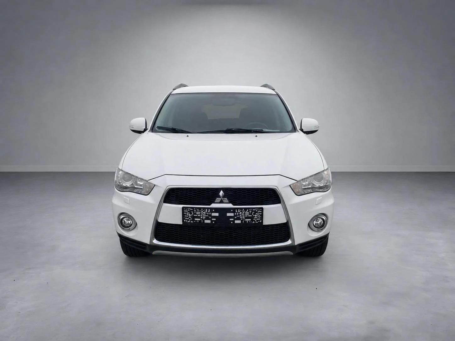 Mitsubishi Outlander 2.2 D-ID 4X4, снимка 3 - Автомобили и джипове - 49763882