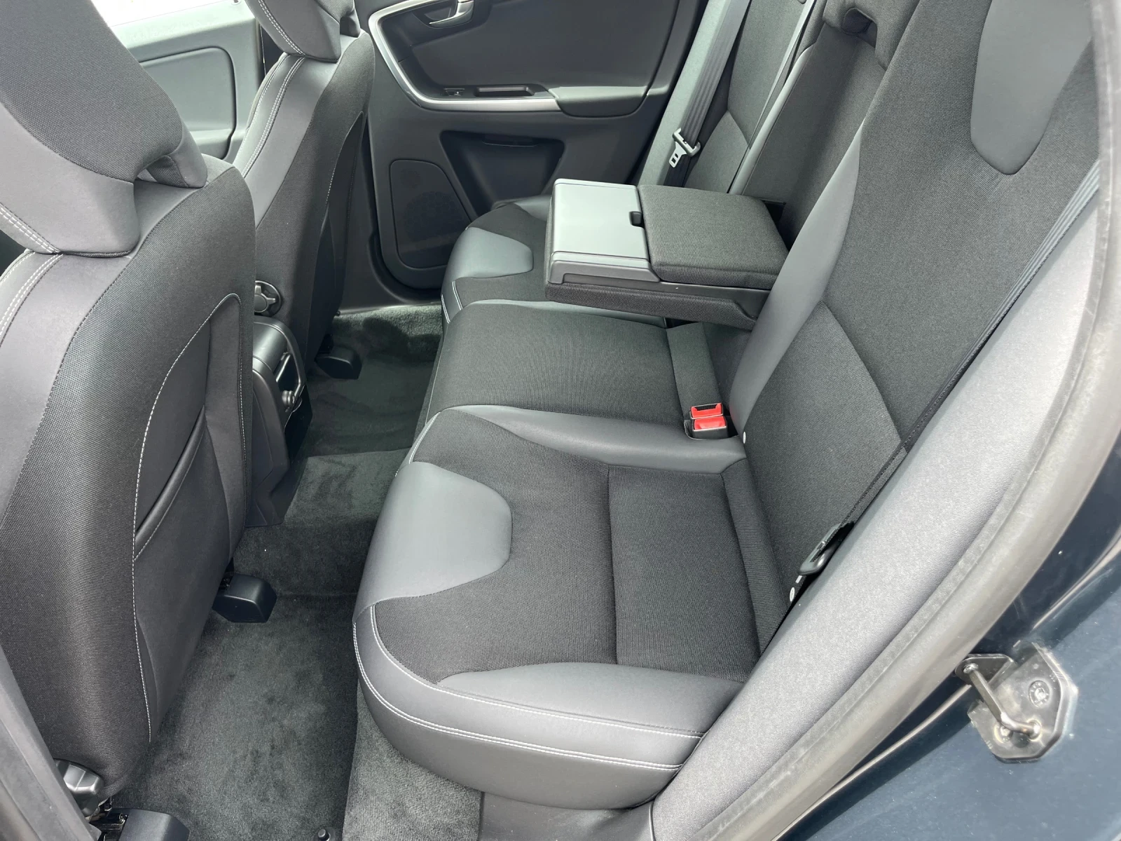 Volvo XC60 2.4D5-175k.c. | Mobile.bg   12