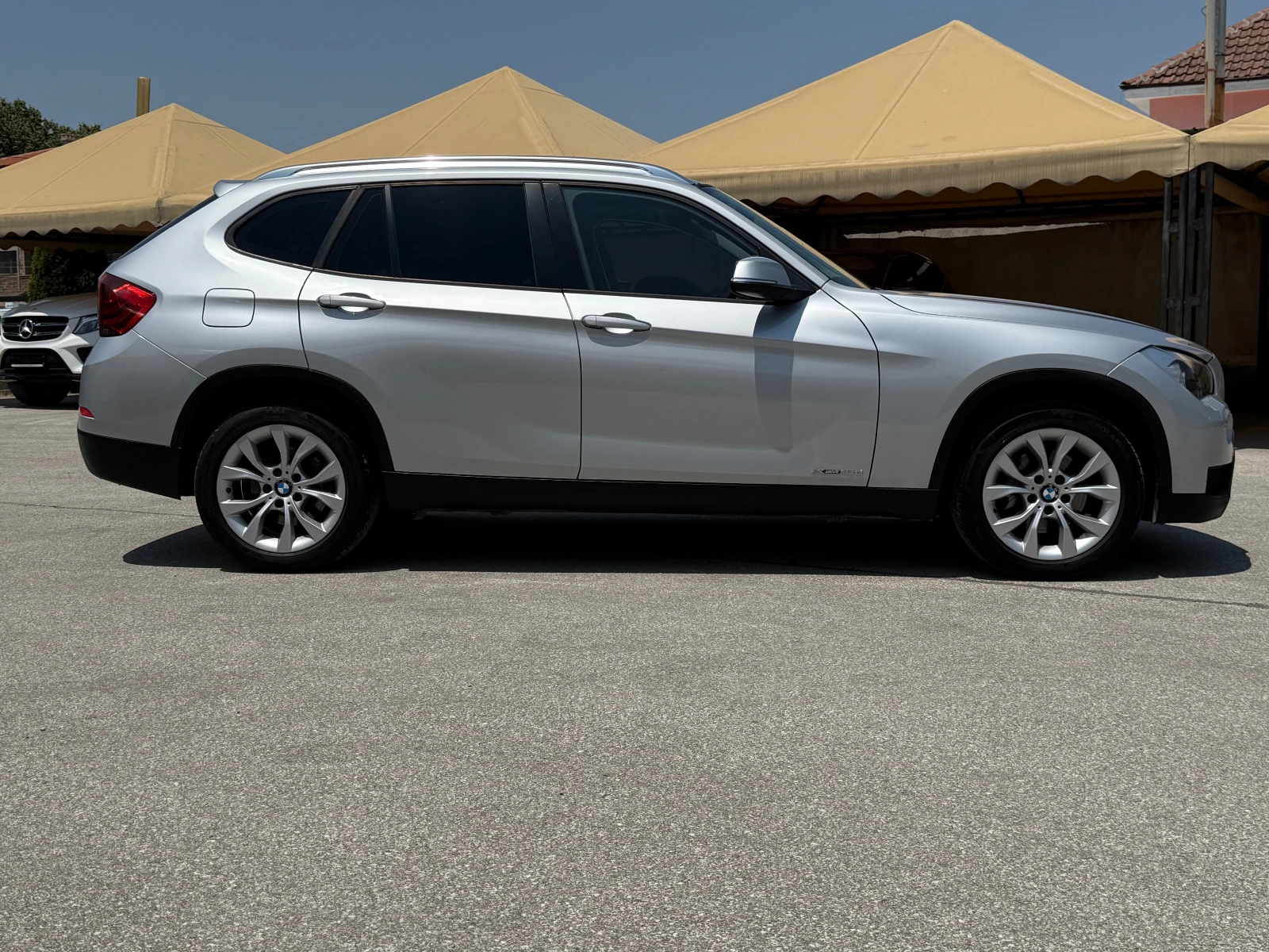 BMW X1 XDRIVE 18d FACELIFT 100% РЕАЛНИ КИЛОМЕТРИ!! - изображение 4