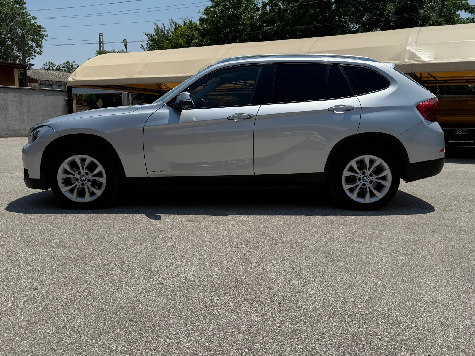 BMW X1 XDRIVE 18d FACELIFT 100% РЕАЛНИ КИЛОМЕТРИ!! - изображение 6