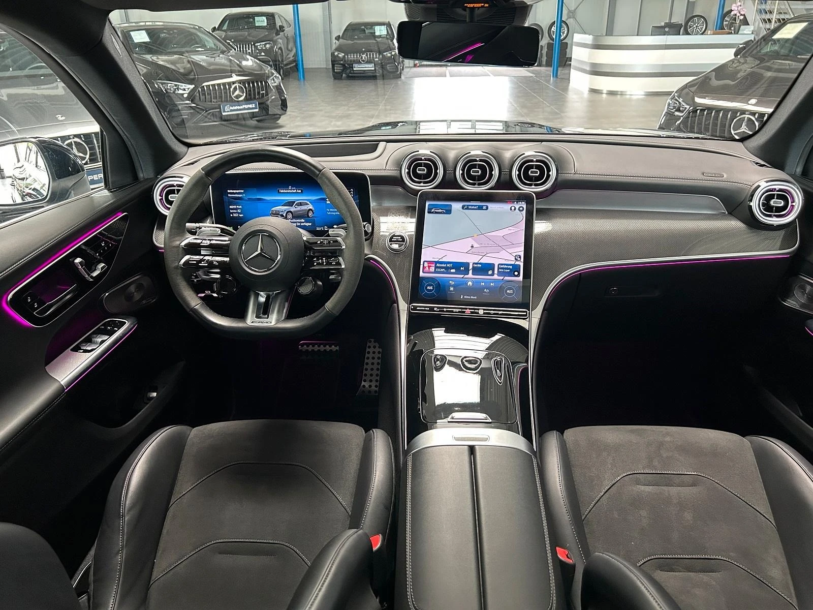 Mercedes-Benz GLC 63 AMG S* E-PERFOR* PANO* DISTR* HEAD-UP* BURM* MEMORY* K - изображение 8