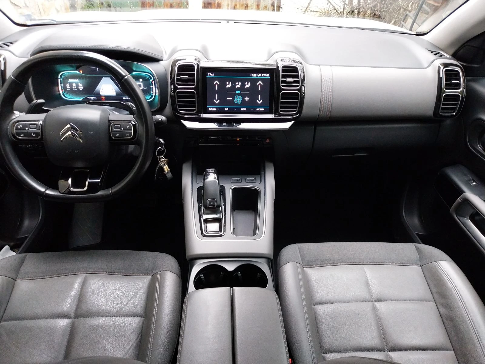 Citroen C5 Aircross  1.5 Blue Hdi -Сменени валове+ верига , снимка 7 - Автомобили и джипове - 54403246