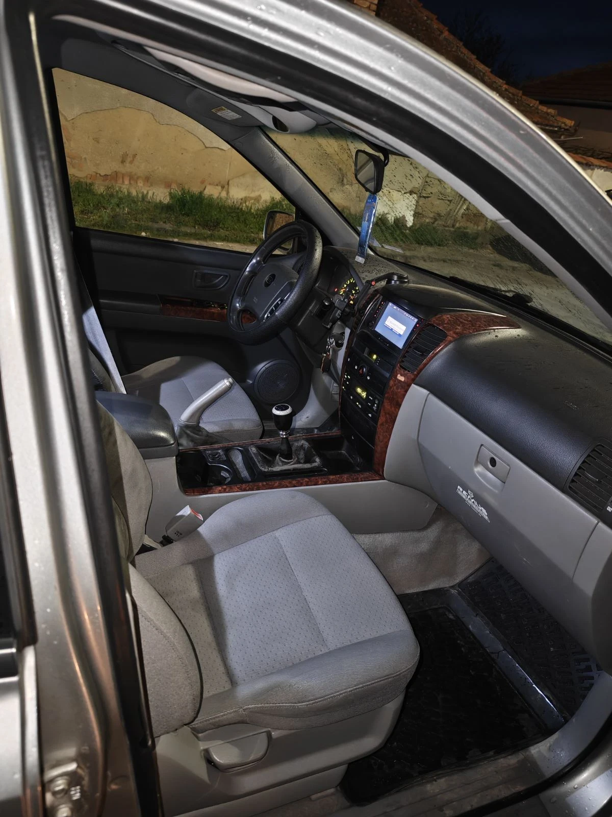 Kia Sorento, снимка 16 - Автомобили и джипове - 54371883