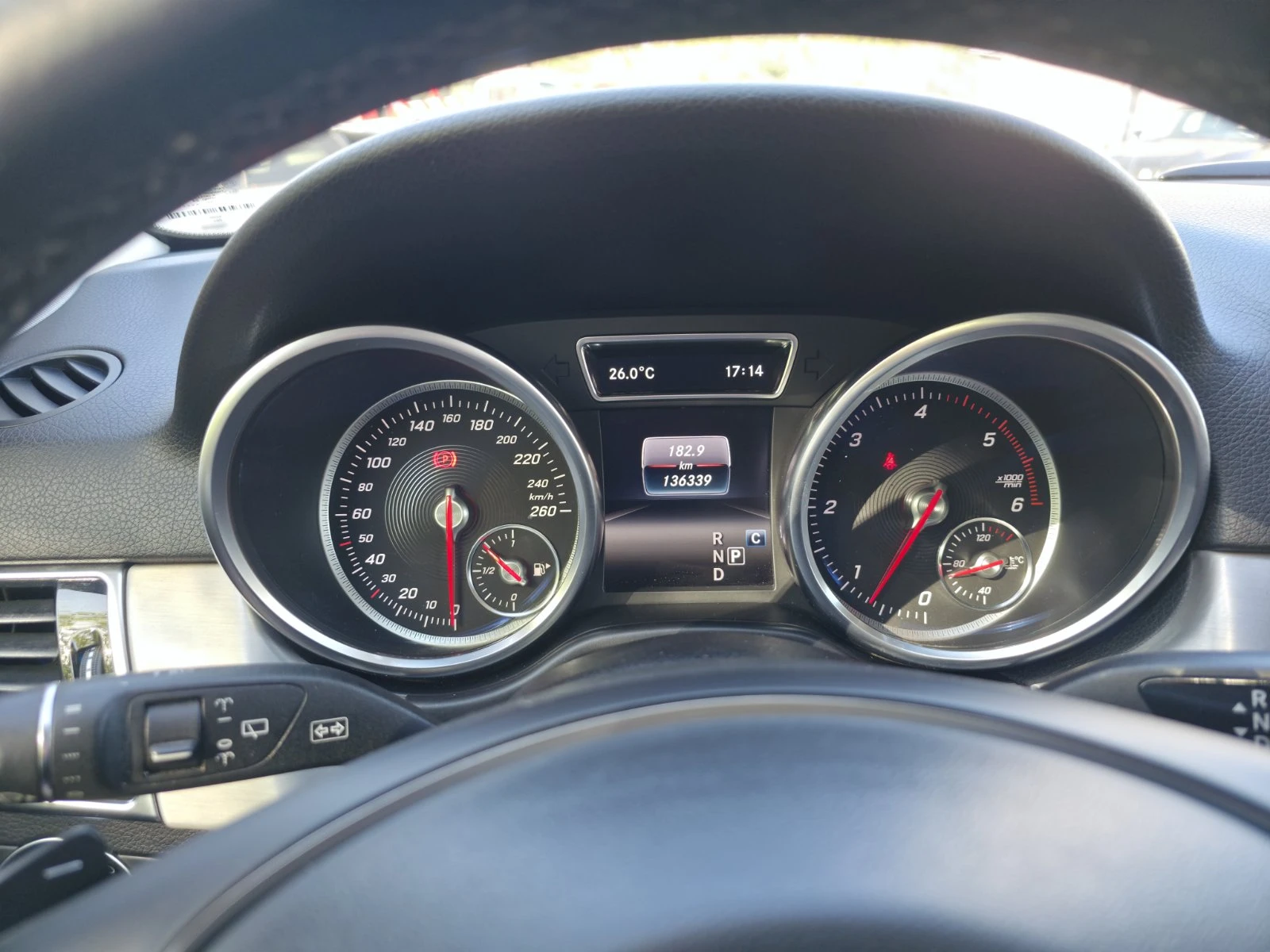 Mercedes-Benz GLE 350, снимка 5 - Автомобили и джипове - 54484858