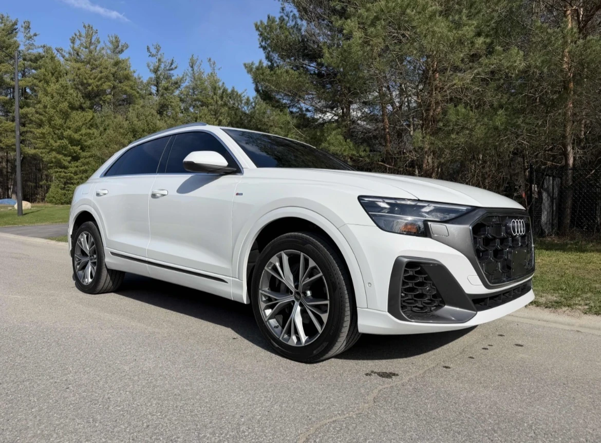 Audi Q8 PROGRESSIV * ПАНОРАМА * CARFAX, снимка 5 - Автомобили и джипове - 54545629