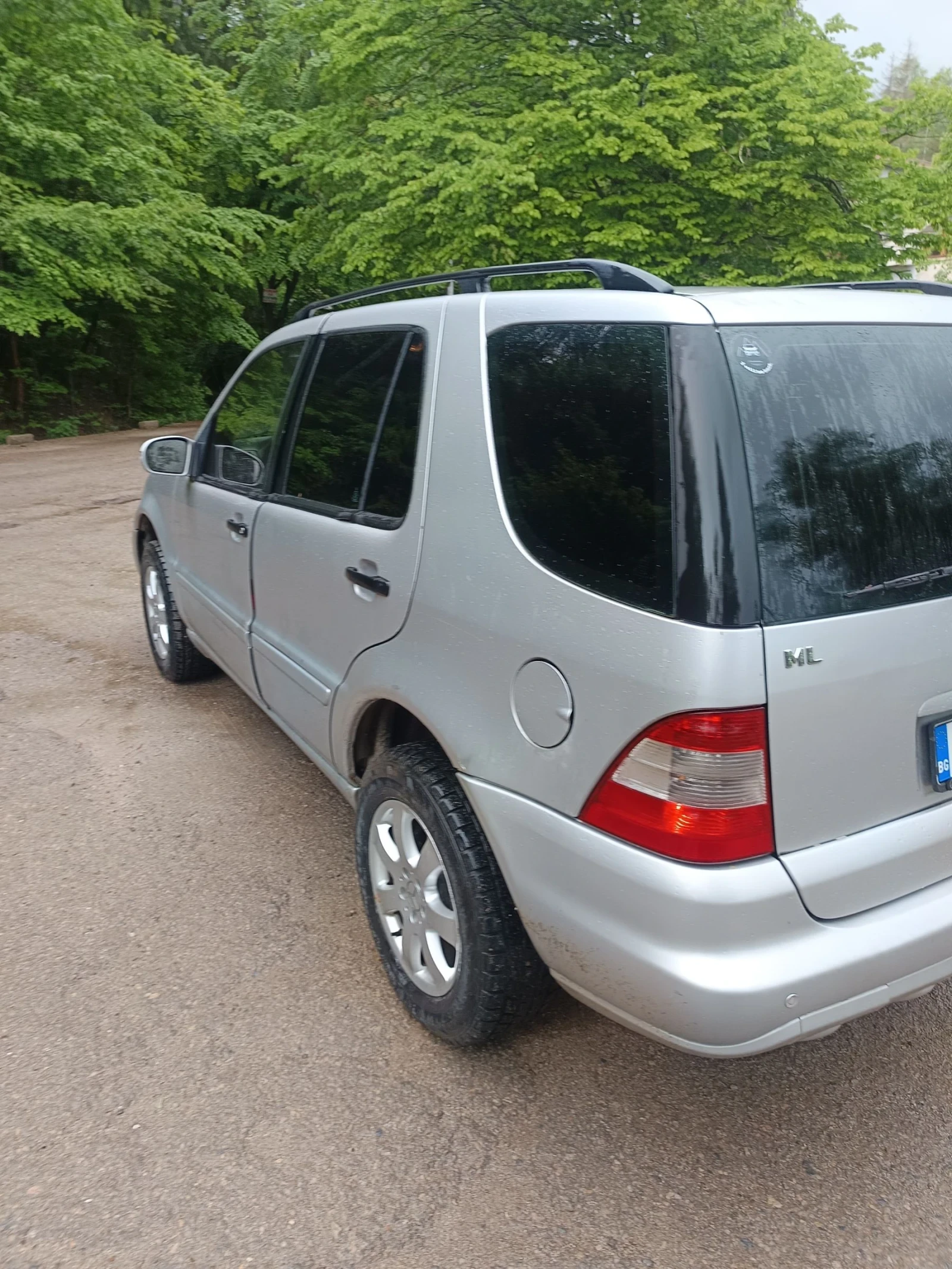 Mercedes-Benz ML 270 Фейс 2.7 163 к.с, снимка 5 - Автомобили и джипове - 54645568