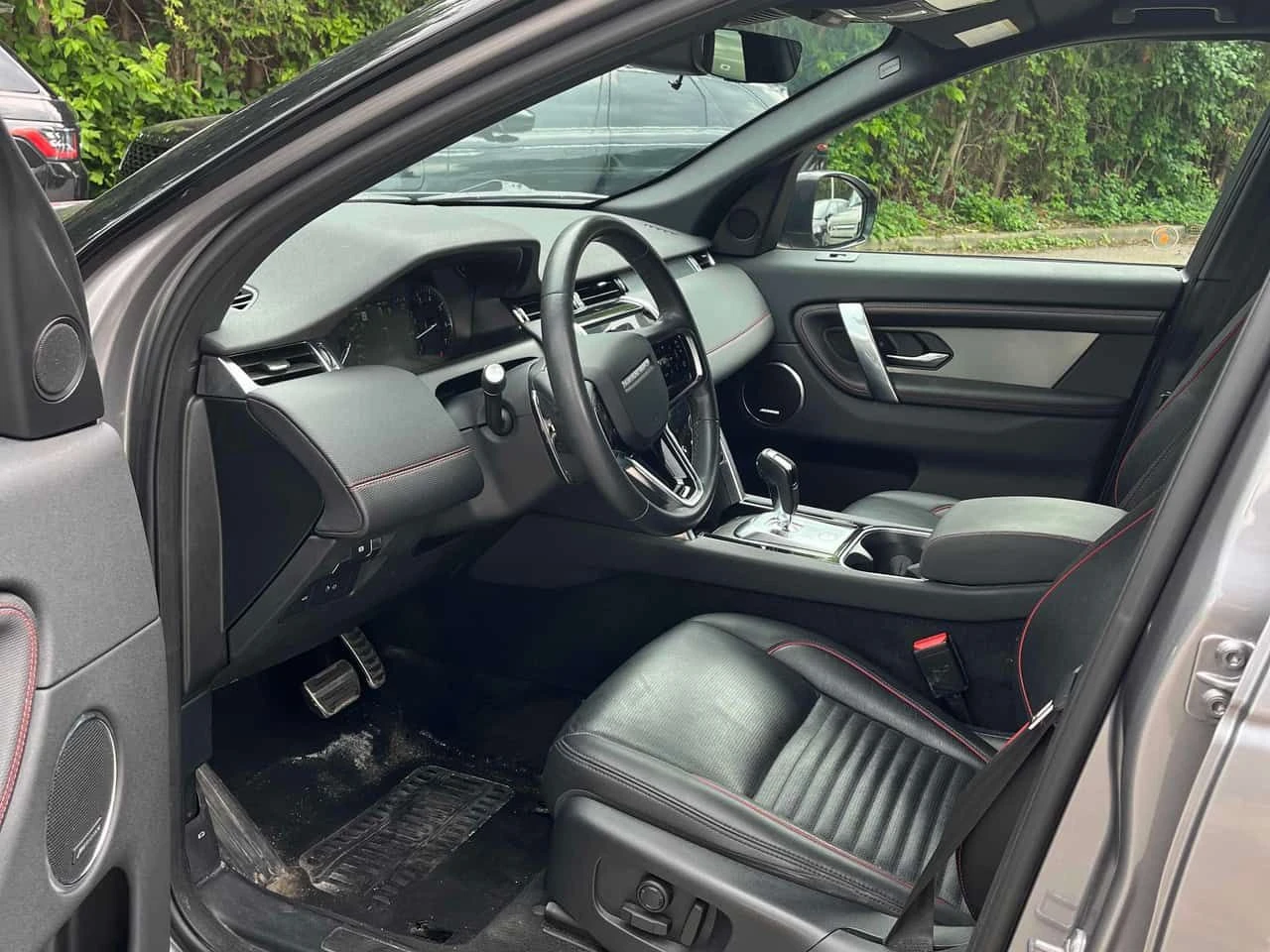Land Rover Discovery Sport * R Dynamic SE * CARFAX * ЦЕНА ДО БГ, снимка 6 - Автомобили и джипове - 54983558