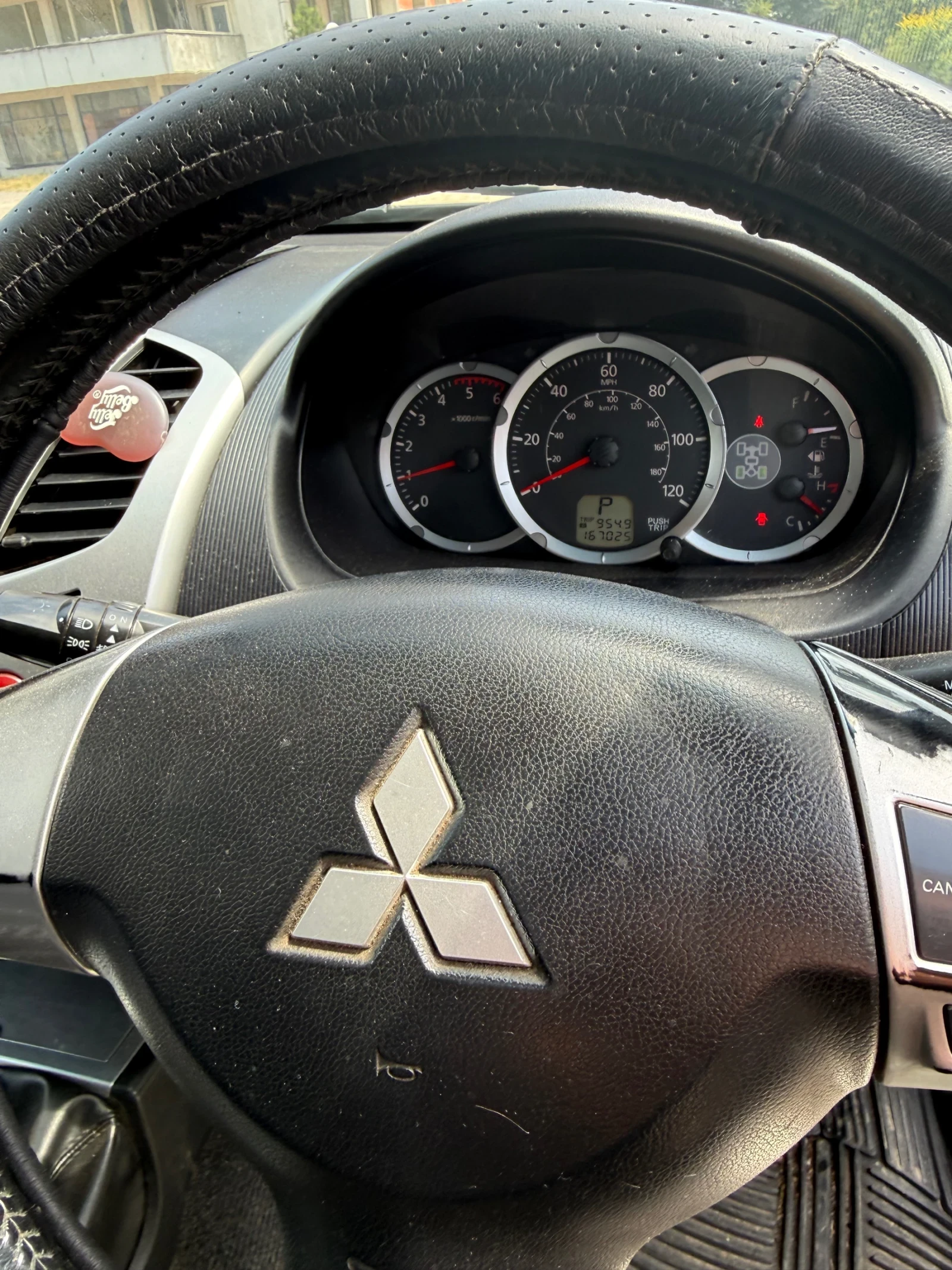 Mitsubishi L200 Пикап, снимка 14 - Автомобили и джипове - 55132239