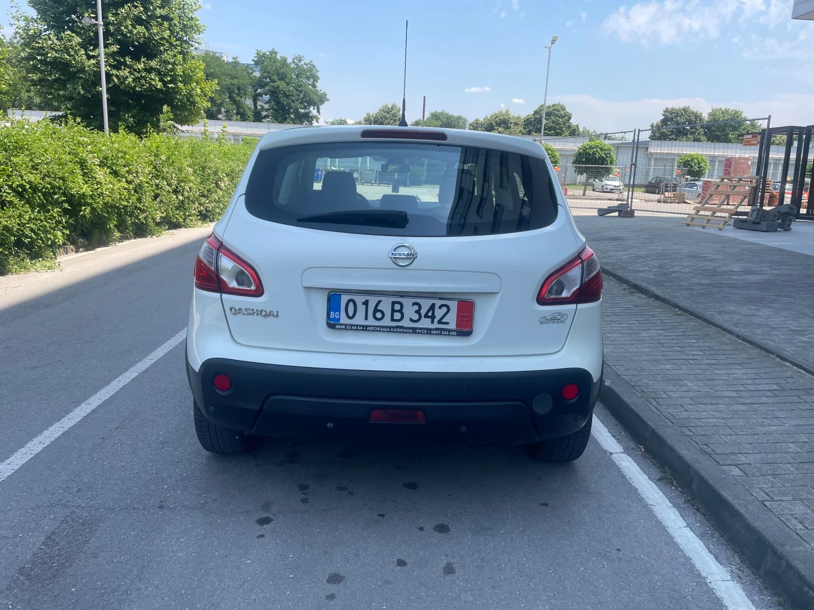 Nissan Qashqai 1.6 бензин-ГАЗ 117кс , снимка 5 - Автомобили и джипове - 55132699