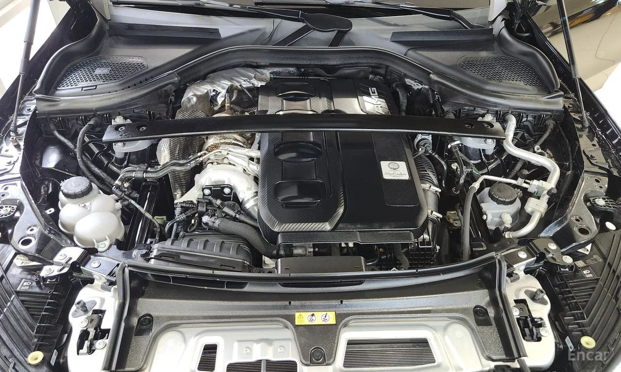 Mercedes-Benz GLC 43 AMG 4MATIC* DISTRONIC* BURMESTER* 360 CAM* HEAD-UP* , снимка 14 - Автомобили и джипове - 55224627
