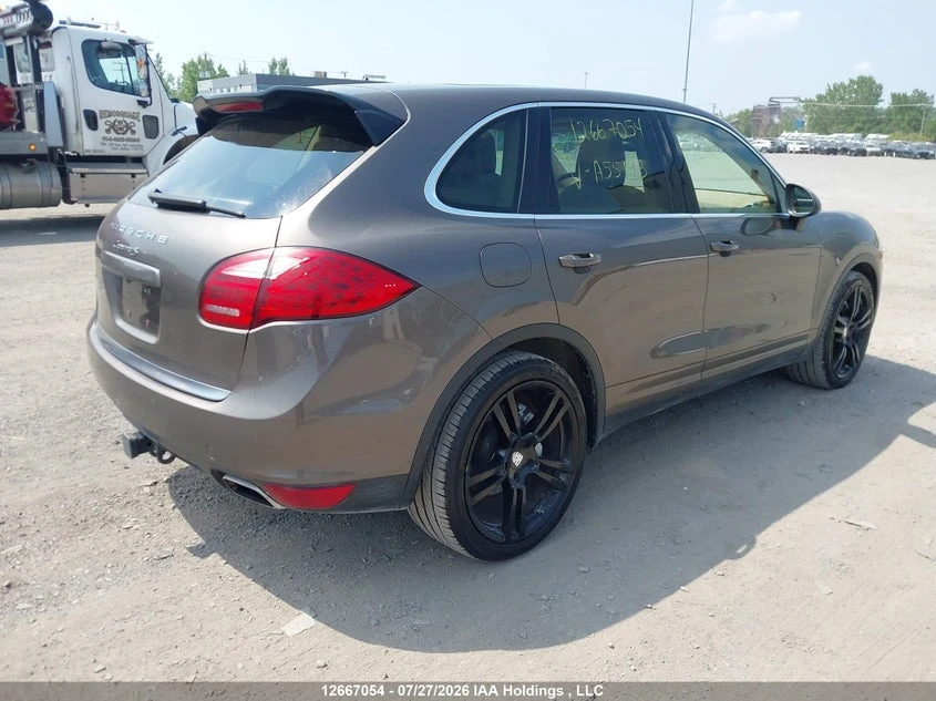 Porsche Cayenne S Автокредит Цена до България, снимка 6 - Автомобили и джипове - 55589232
