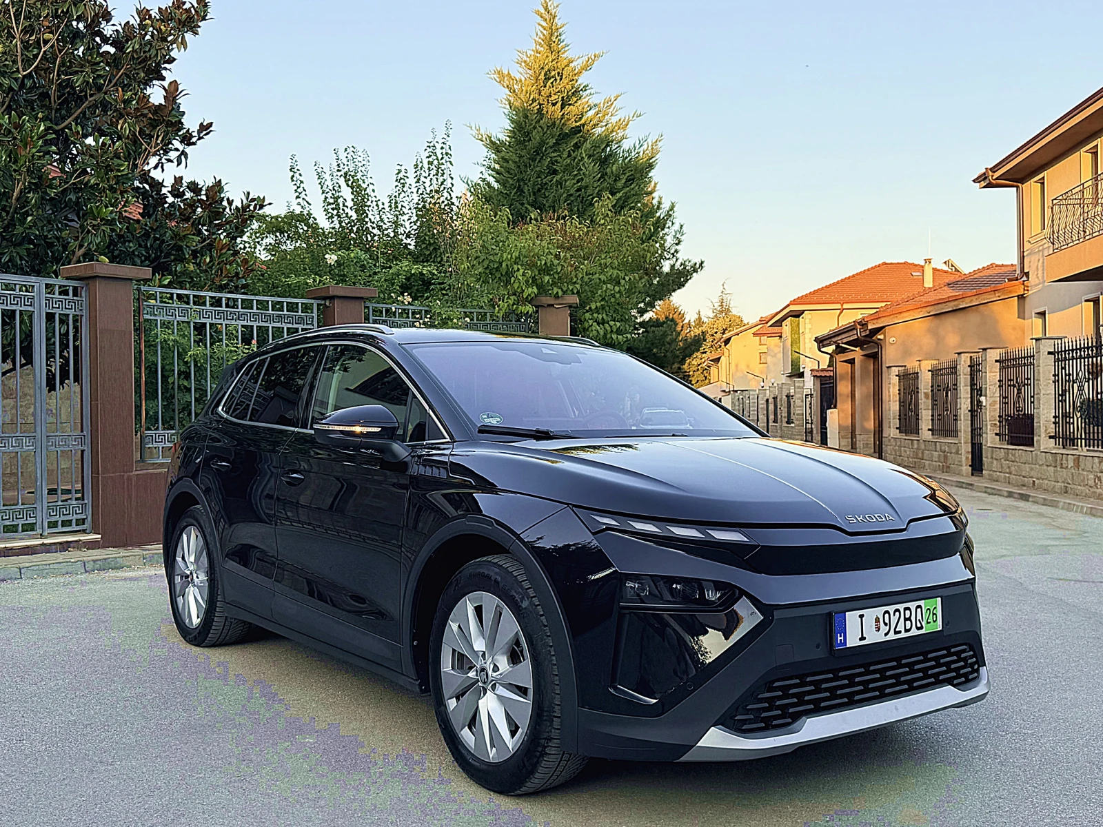 Skoda Elroq 85 НАЛИЧЕН - Matrix DIST Winter Pack+ Keyless, снимка 3 - Автомобили и джипове - 55684364