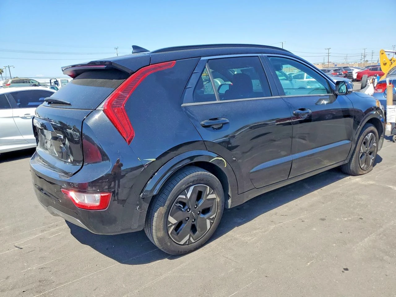 Kia Niro Wind, снимка 3 - Автомобили и джипове - 55756031