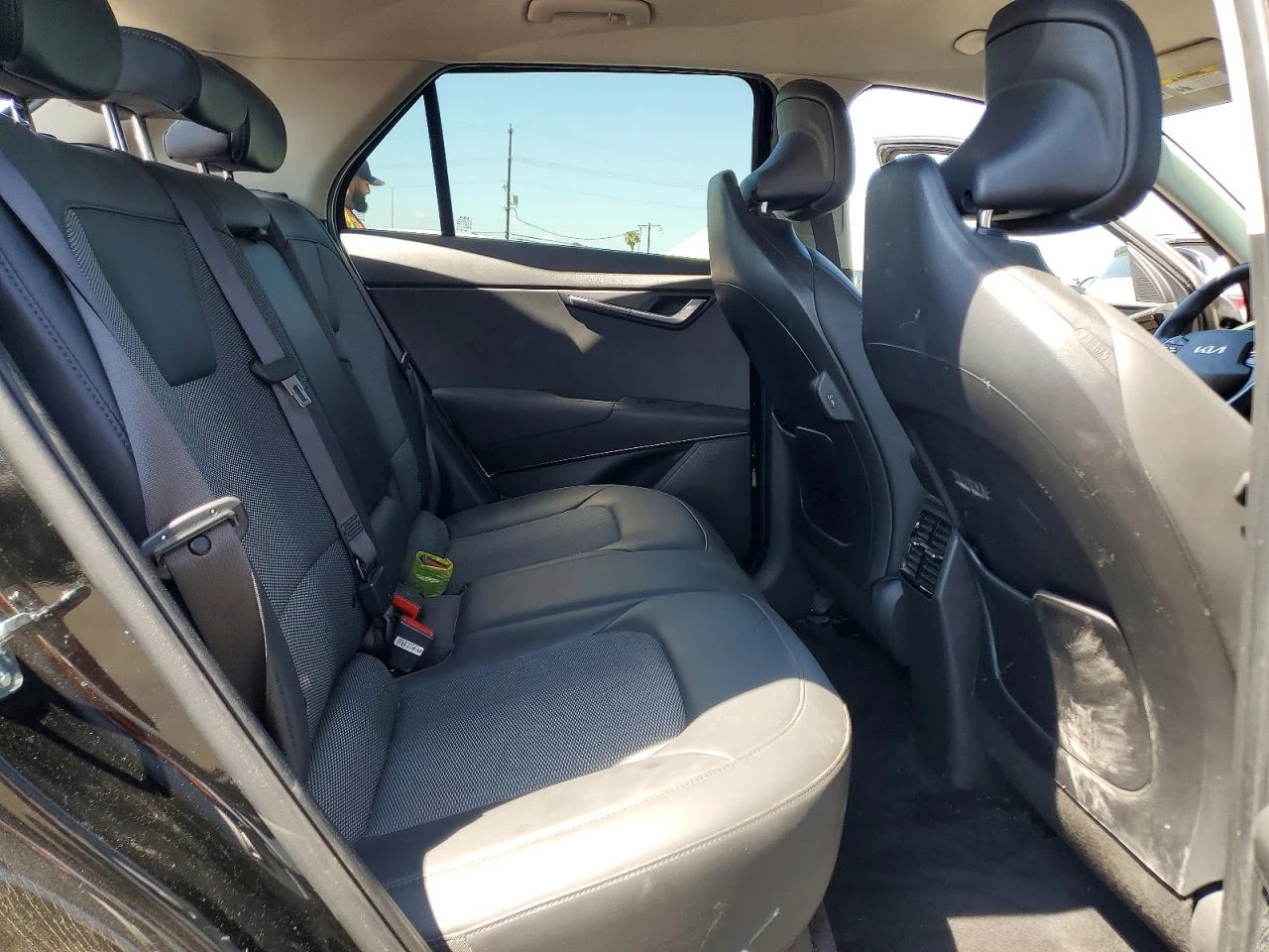 Kia Niro Wind, снимка 11 - Автомобили и джипове - 55756031