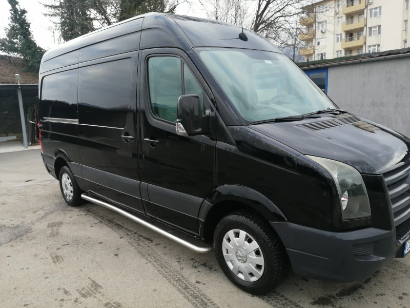 VW Crafter, снимка 2 - Бусове и автобуси - 48263107