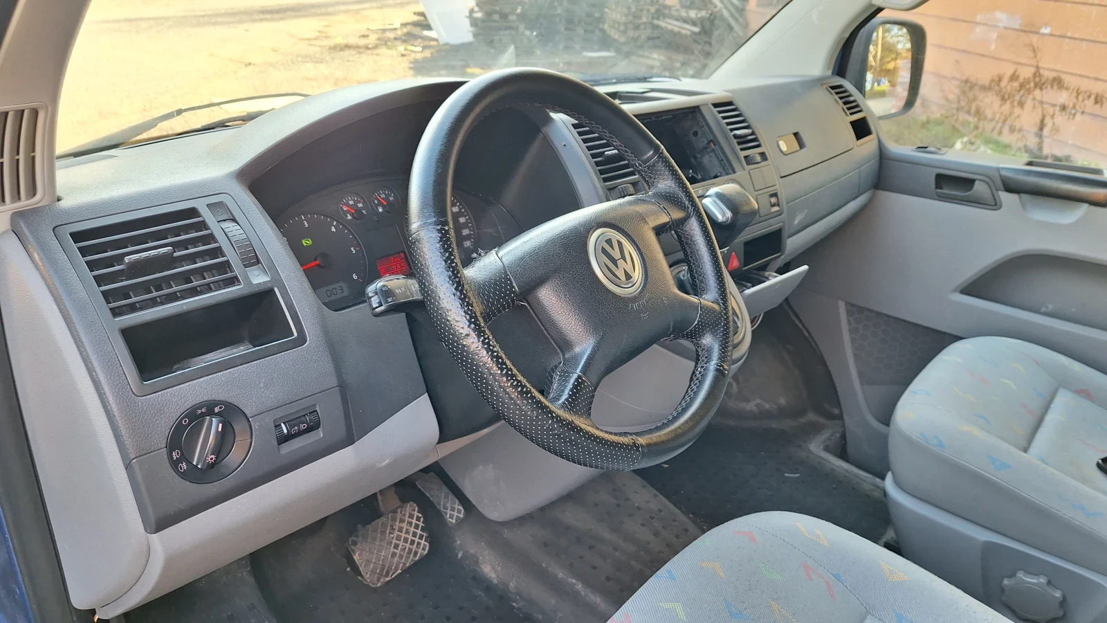 VW T5 2.5  - изображение 9