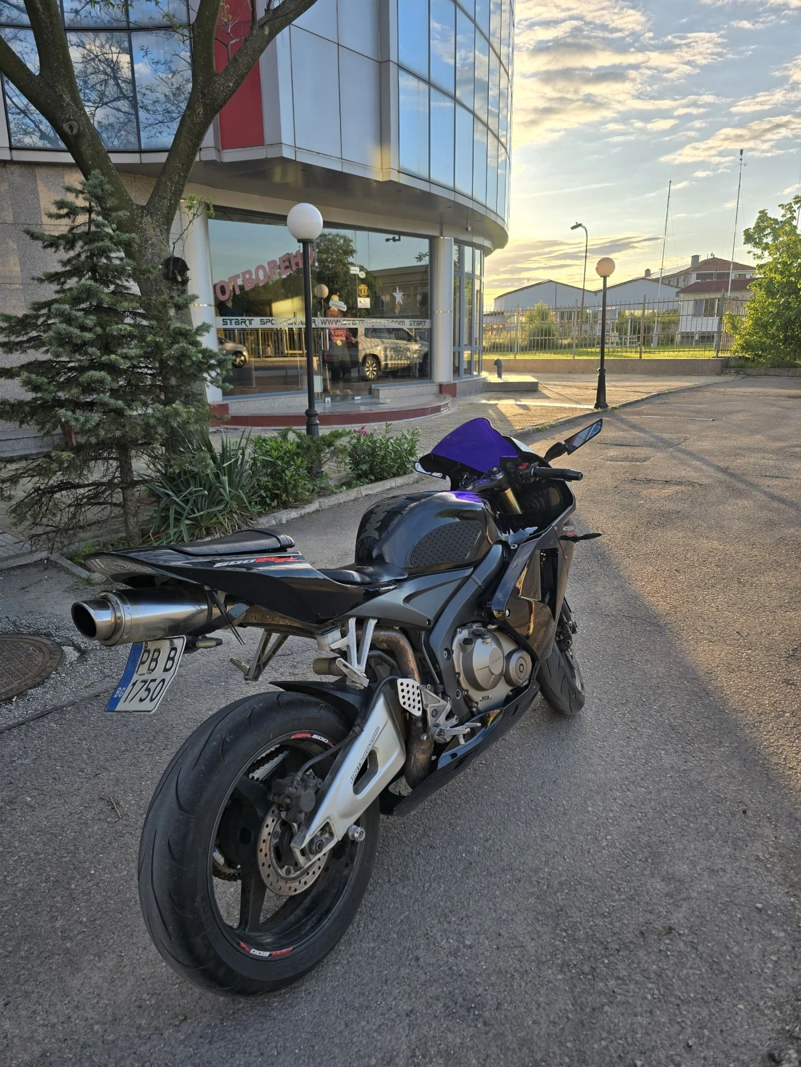 Honda Cbr 600rr, снимка 3 - Мотоциклети и мототехника - 54599227