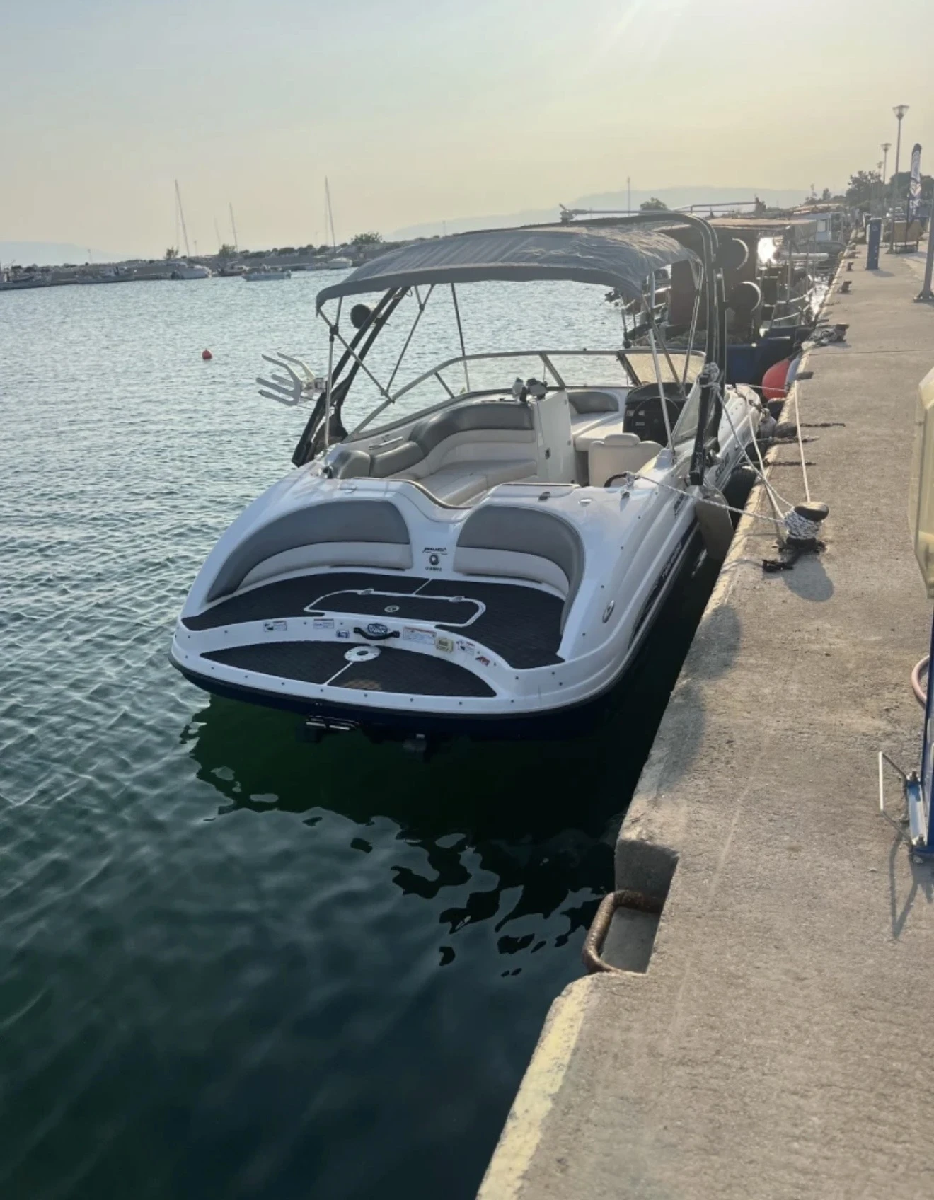 Моторна яхта Yamaha Sx210 /178 часа 