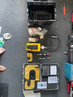 Инструменти, снимка 1