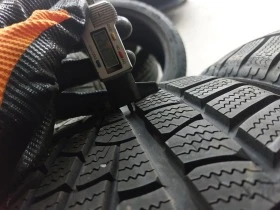 Гуми Зимни 245/35R18, снимка 4