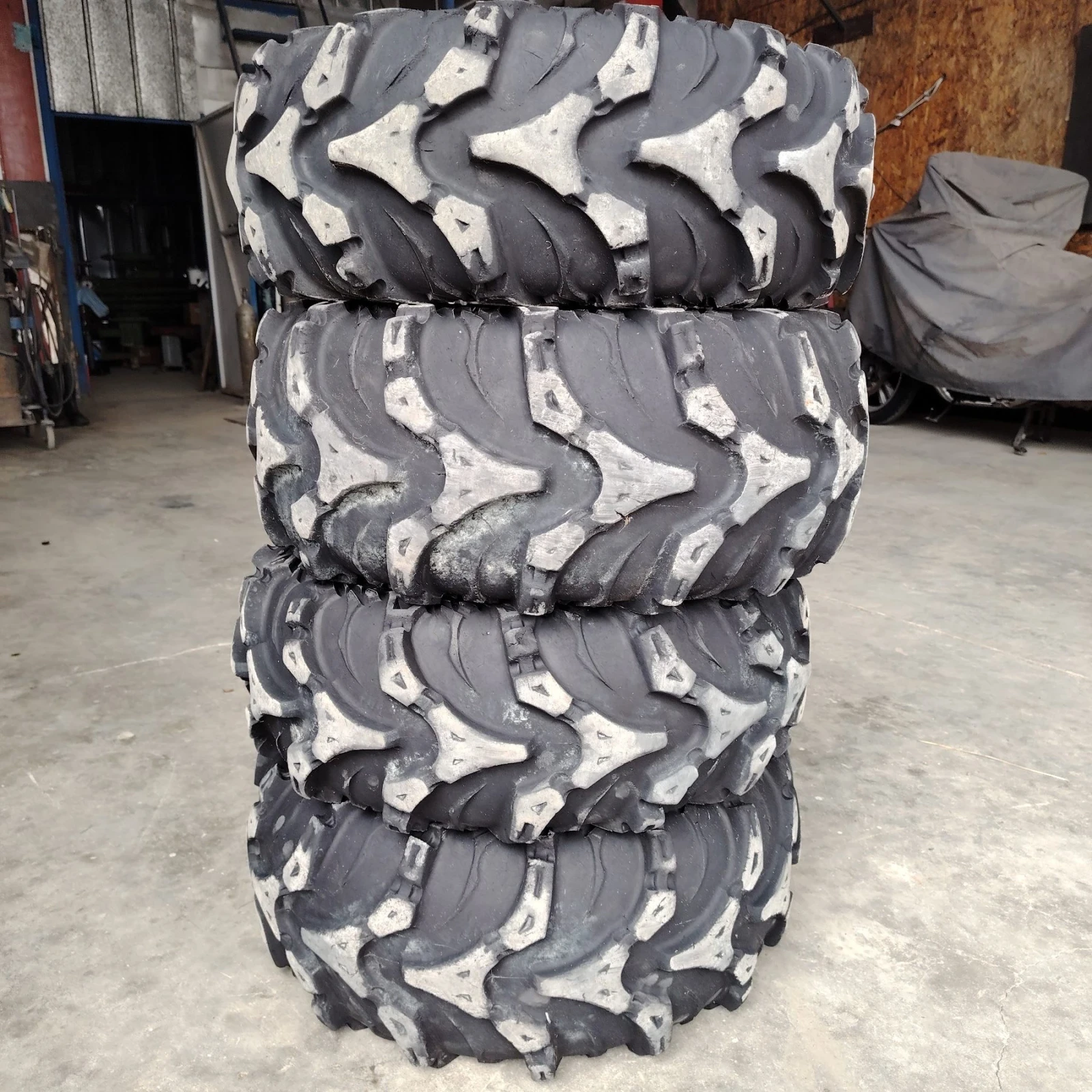 ���� 230/70 14 - | Mobile.bg � ����������� 1