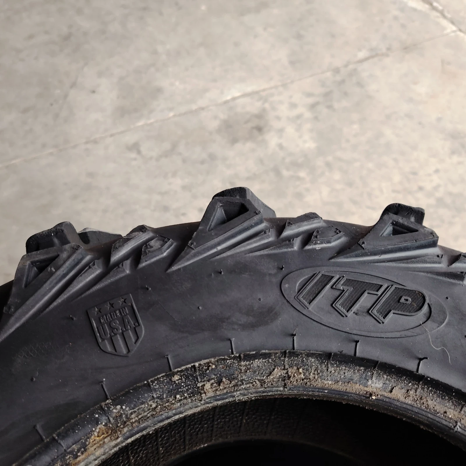 ���� 230/70 14 - | Mobile.bg � ����������� 2