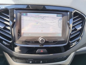 Lada Vesta 1.6i * АВТОМАТ* CROSS* FULL, снимка 9