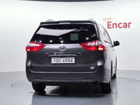 Toyota Sienna 3.5 AWD| 296к.с.| ВКЛ.ТЕХНОТЕСТ, снимка 4