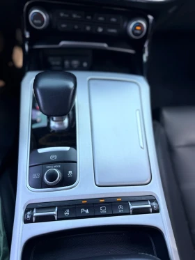 Kia Stinger 2.2 GT-Line-обслужен-Лизинг през Уникредит , снимка 14