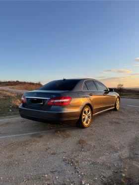 Mercedes-Benz E 220, снимка 5