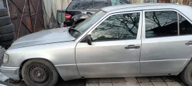 Mercedes-Benz E 200, снимка 1