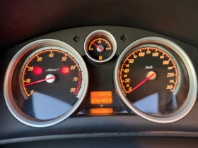 Opel Astra GTC 2.0TURBO 200КС. - 4500 лв. / 2300.81 € - 23272132 16