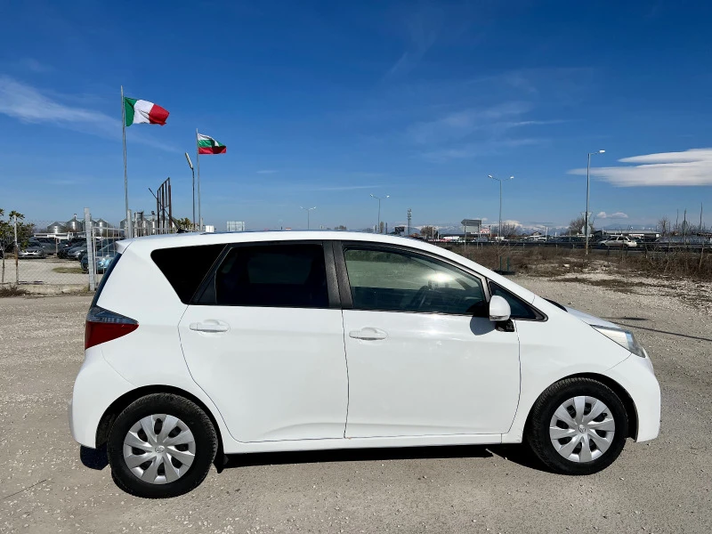 Toyota Verso S 1.4 D4D, снимка 8 - Автомобили и джипове - 39725509