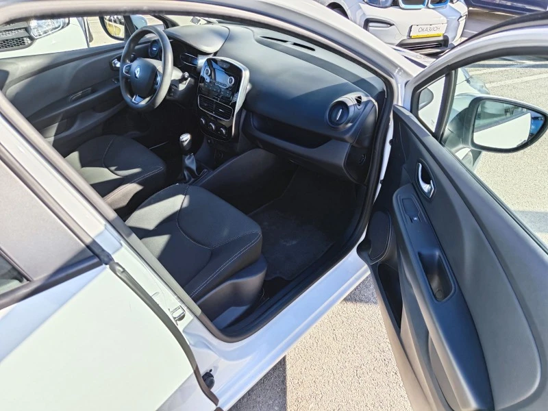 Renault Clio 1.5 DCi 75k.c., снимка 8 - Автомобили и джипове - 44194057