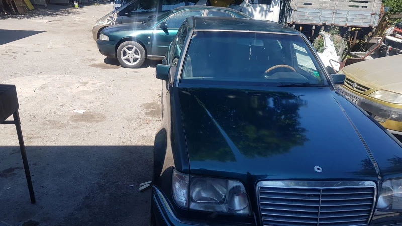 Mercedes-Benz E 500, снимка 2 - Автомобили и джипове - 46855190