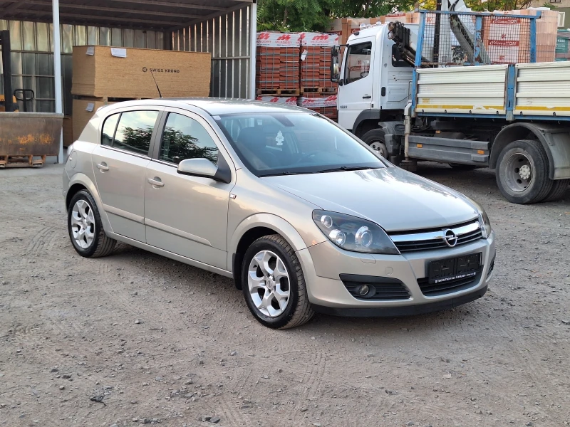 Opel Astra 1.3 cdti, снимка 5 - Автомобили и джипове - 47388746