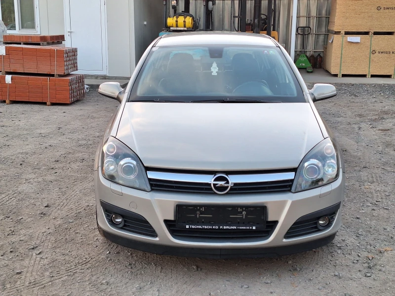 Opel Astra 1.3 cdti, снимка 3 - Автомобили и джипове - 47388746