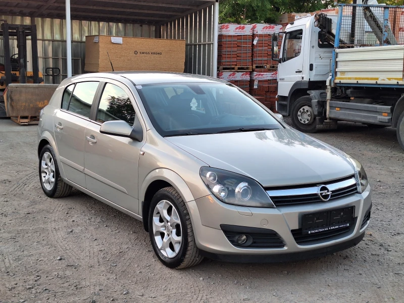 Opel Astra 1.3 cdti, снимка 4 - Автомобили и джипове - 47388746