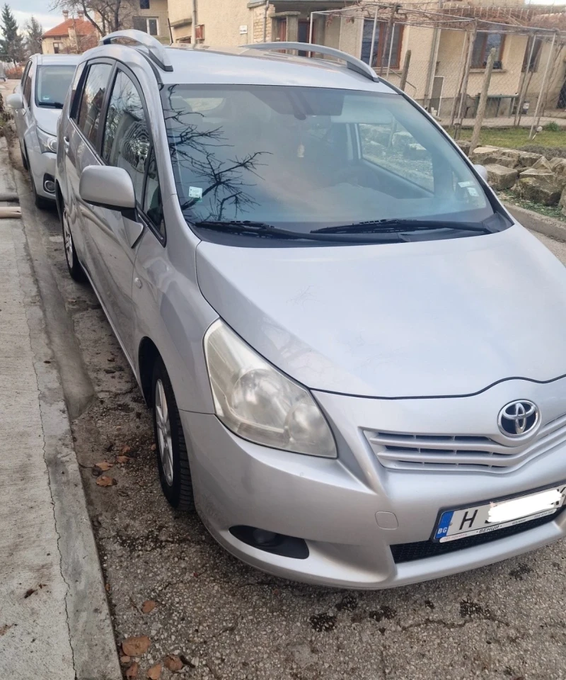 Toyota Verso, снимка 12 - Автомобили и джипове - 48334755