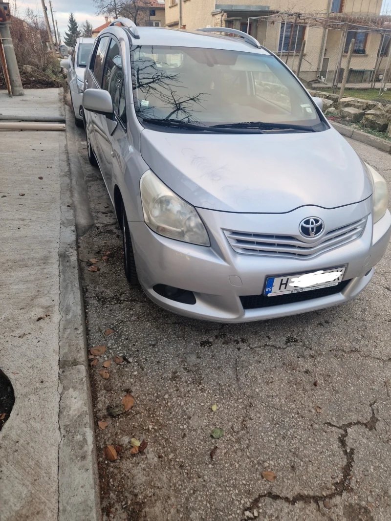 Toyota Verso, снимка 1 - Автомобили и джипове - 48334755